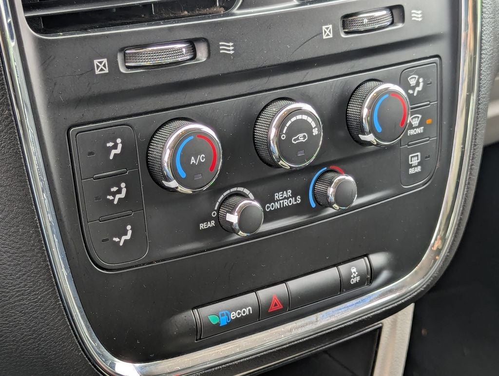 2016 Dodge Grand Caravan SE
