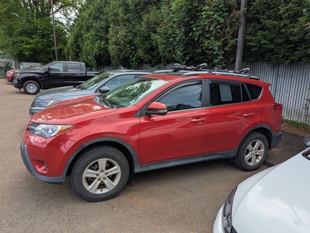 2013 Toyota RAV4 XLE