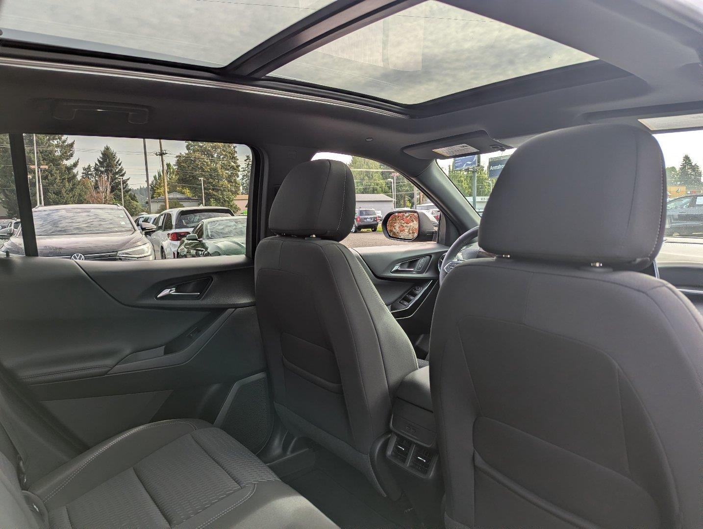 2025 Chevrolet Equinox AWD LT