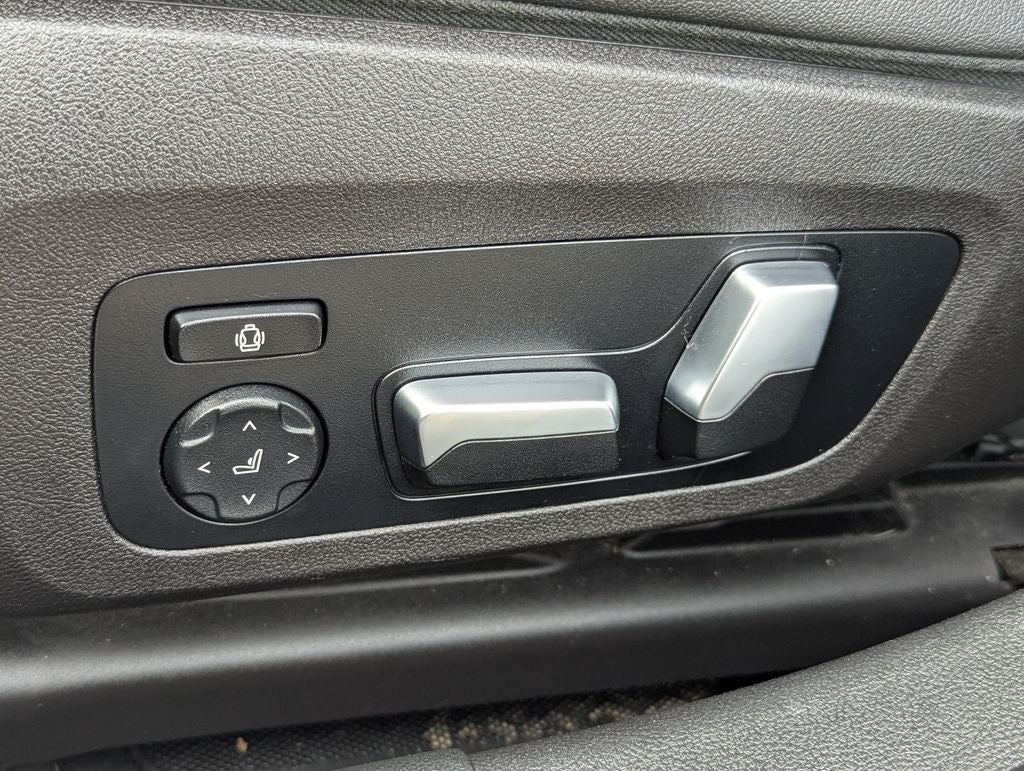 2020 BMW 3 Series 330i xDrive