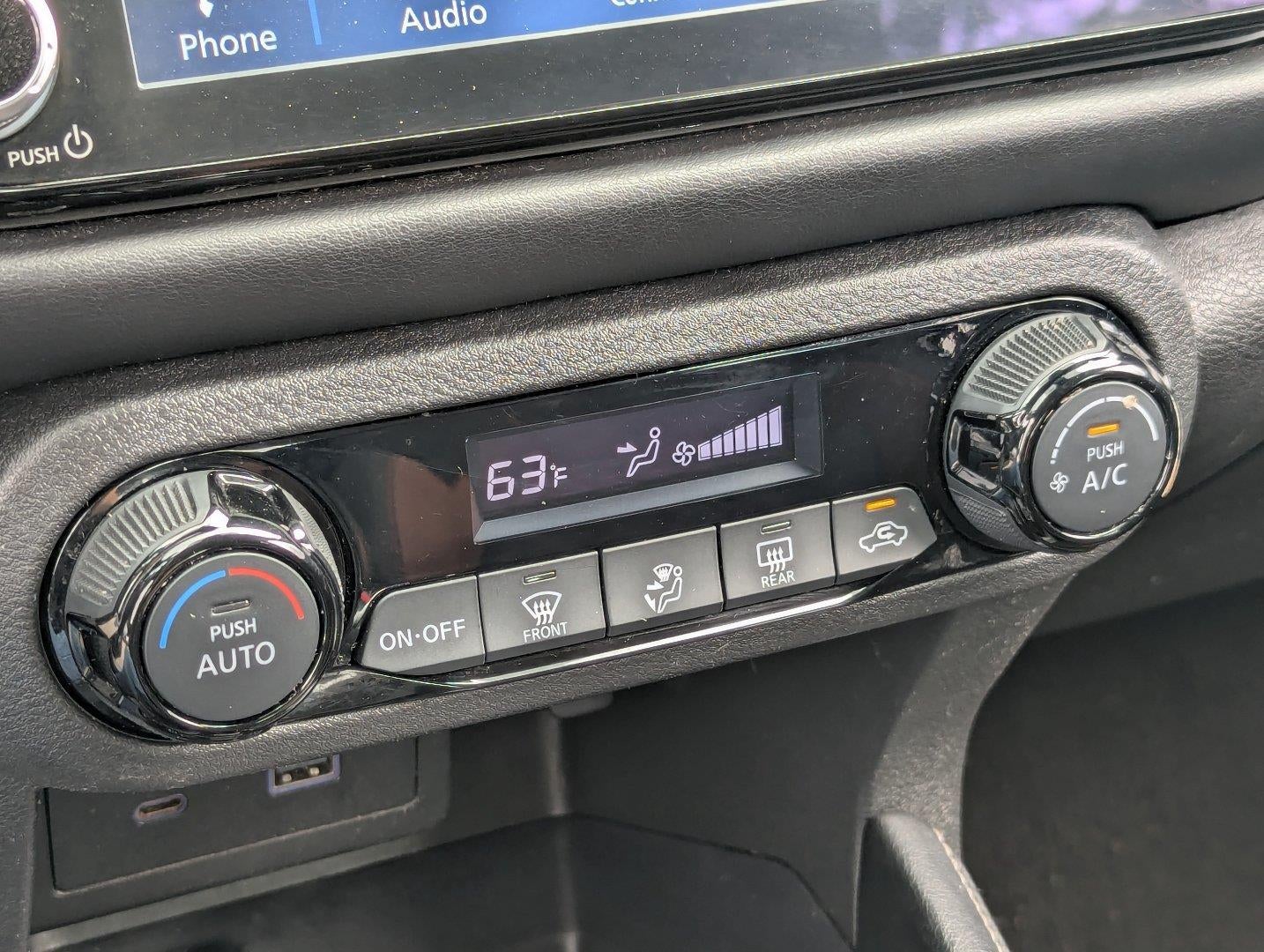 2024 Nissan KICKS SR FWD