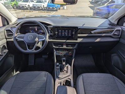 2026 Volkswagen Taos 1.5T SE Black