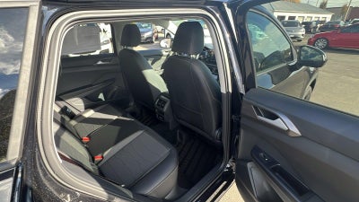 2027 Volkswagen Taos 1.5T SE Black