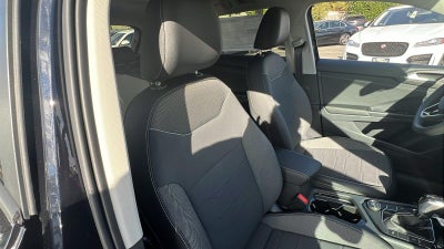 2027 Volkswagen Taos 1.5T SE Black