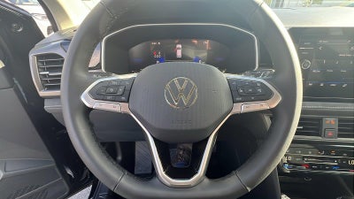 2027 Volkswagen Taos 1.5T SE Black