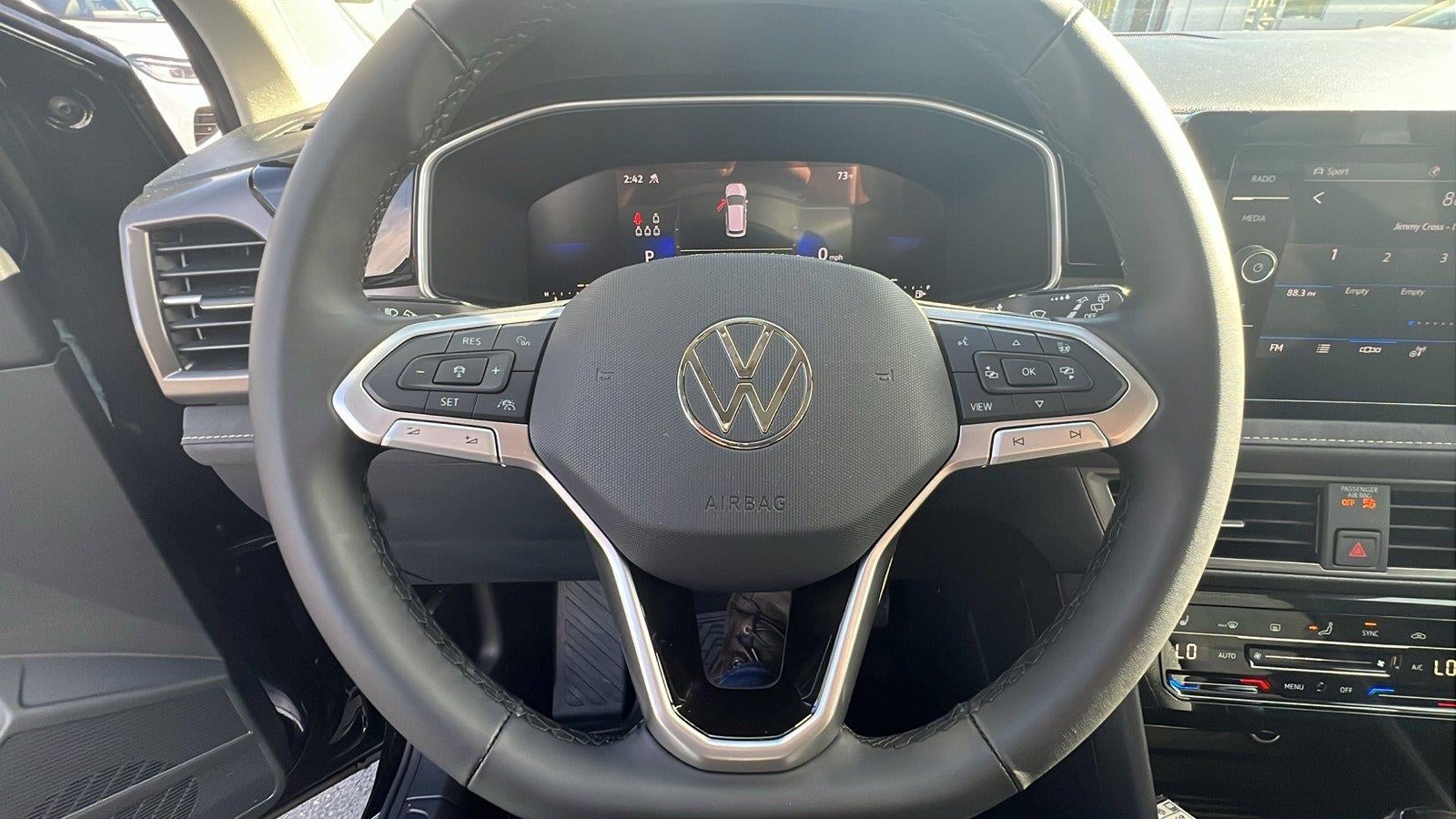 2027 Volkswagen Taos 1.5T SE Black