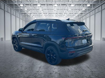 2027 Volkswagen Taos 1.5T SE Black