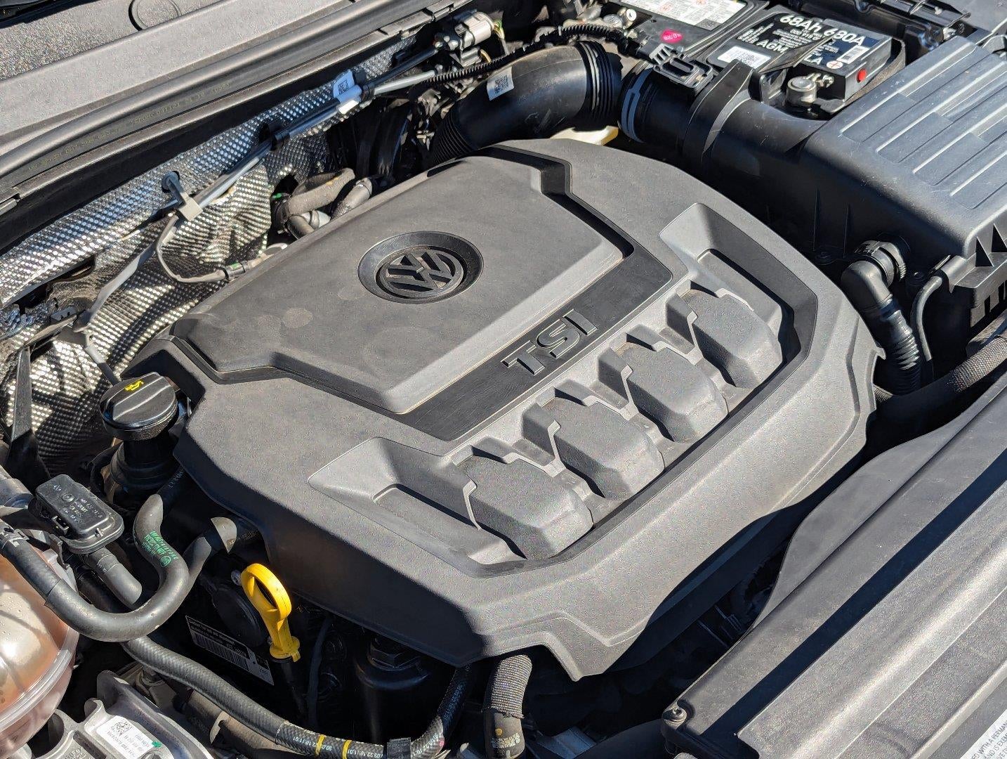 2022 Volkswagen Tiguan SEL R-Line