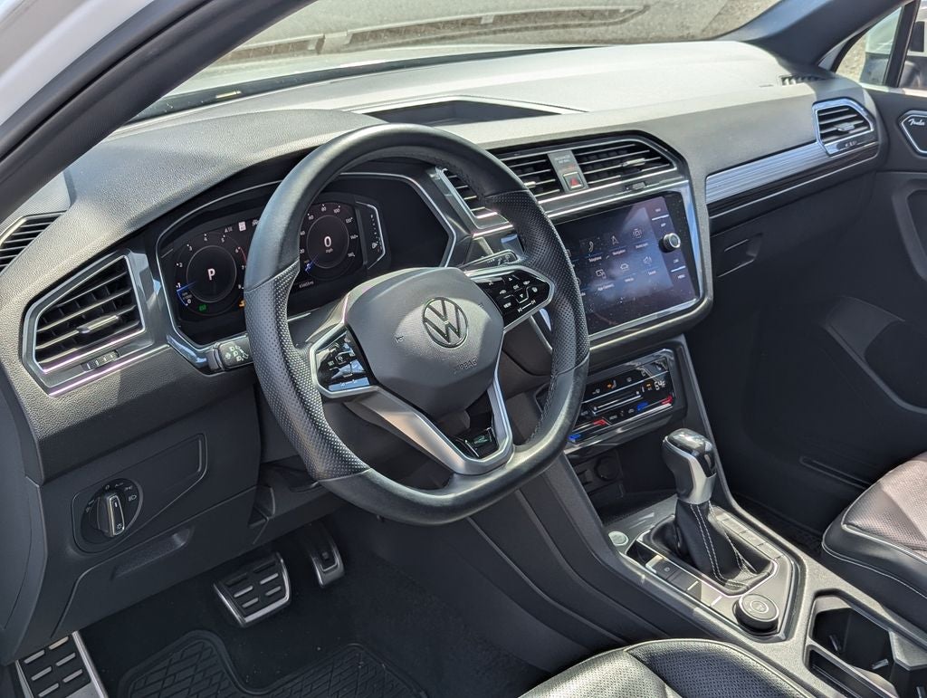2022 Volkswagen Tiguan 2.0T SEL R-Line