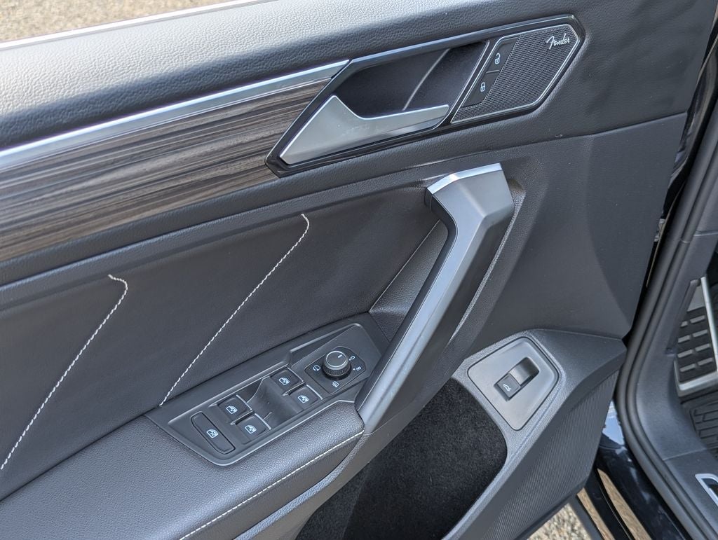 2022 Volkswagen Tiguan 2.0T SEL R-Line