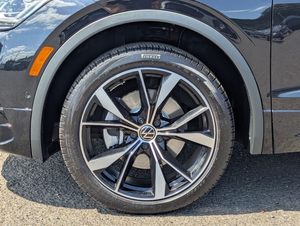 2022 Volkswagen Tiguan 2.0T SEL R-Line