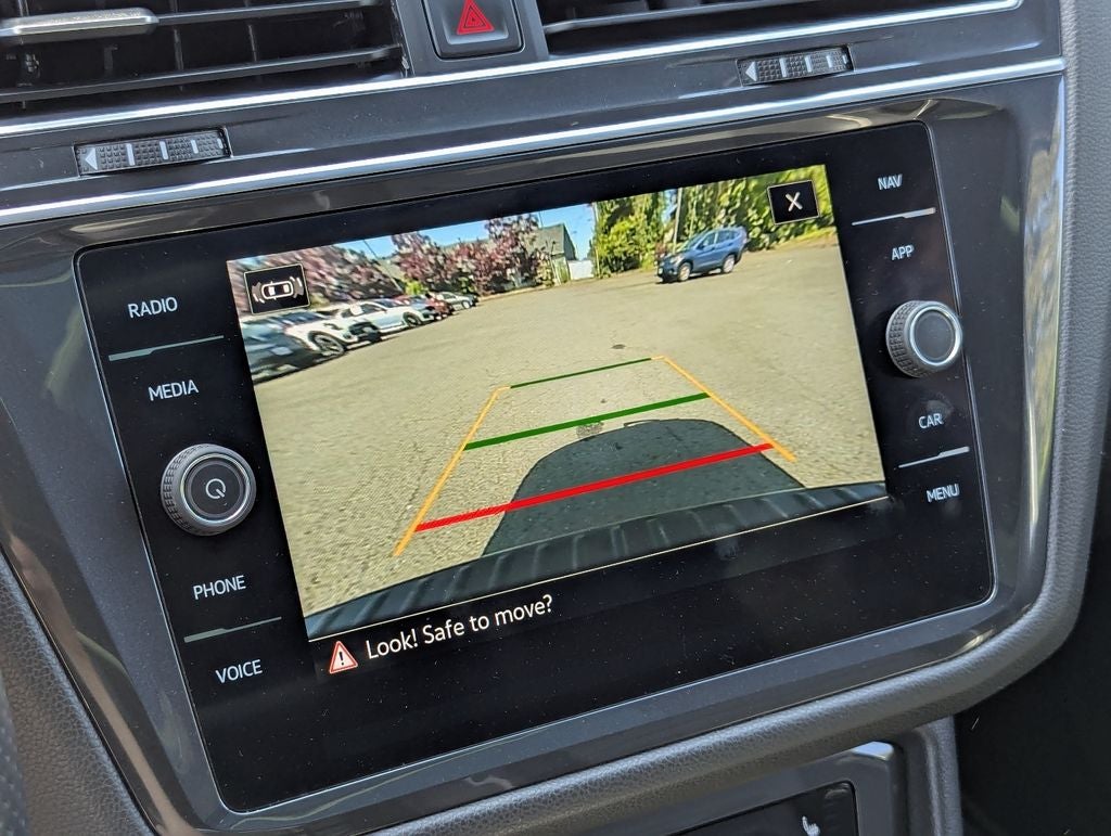 2022 Volkswagen Tiguan 2.0T SEL R-Line