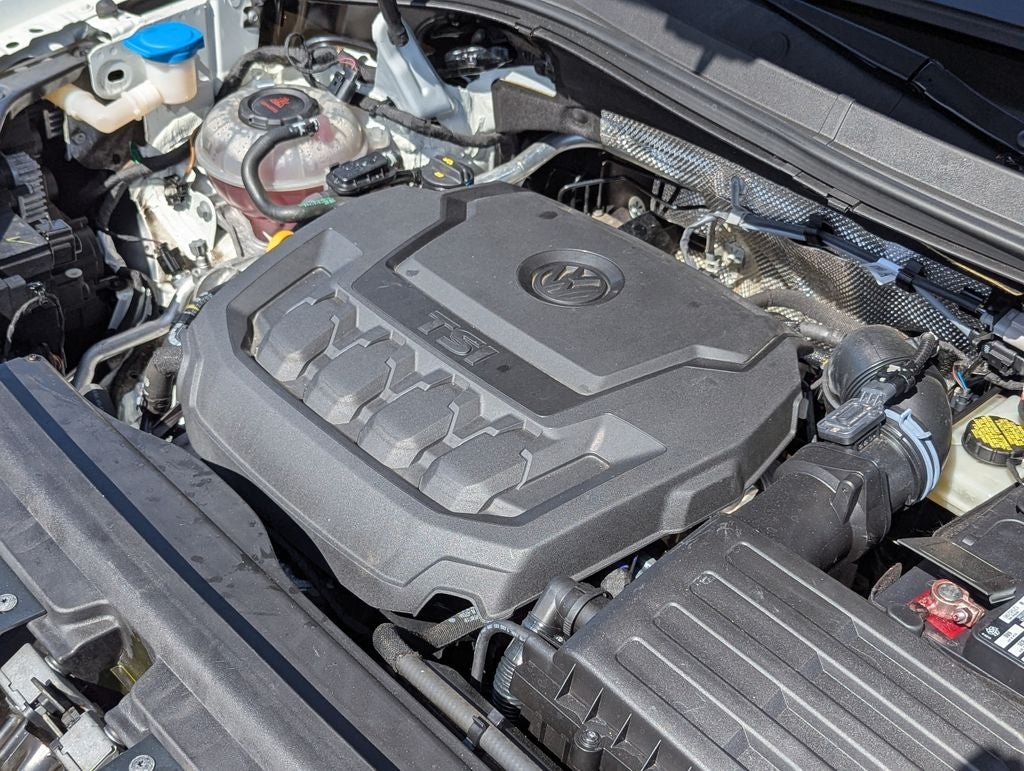 2022 Volkswagen Tiguan 2.0T SEL R-Line