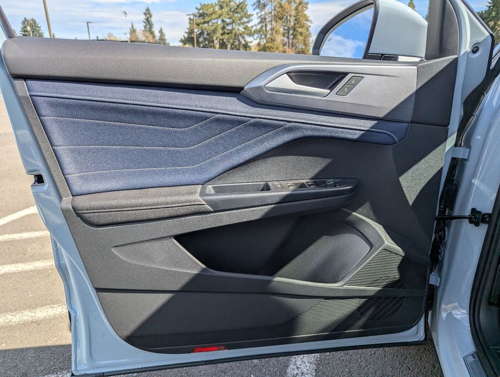 2026 Volkswagen Taos 1.5T SEL