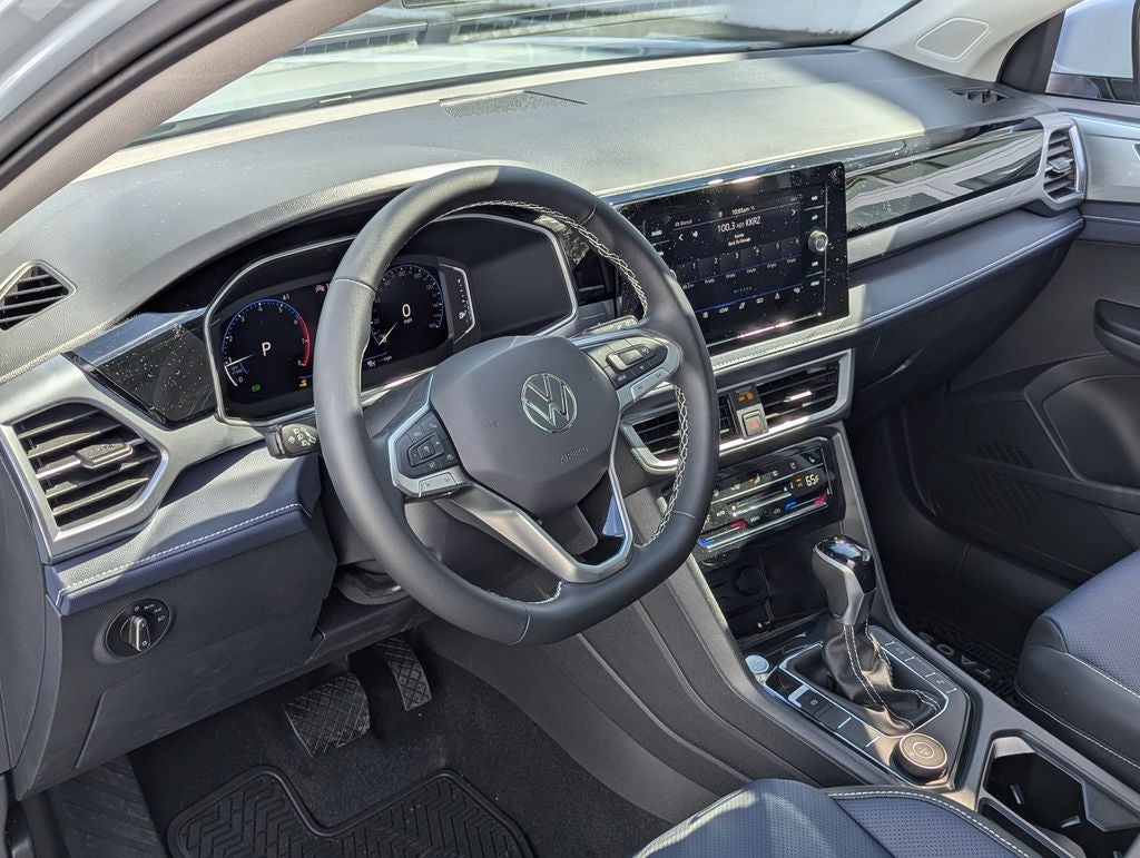 2026 Volkswagen Taos 1.5T SEL