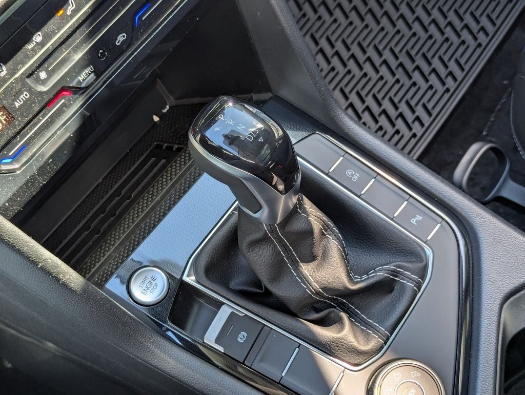 2026 Volkswagen Taos 1.5T SEL