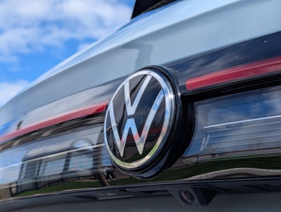 2026 Volkswagen Taos 1.5T SEL