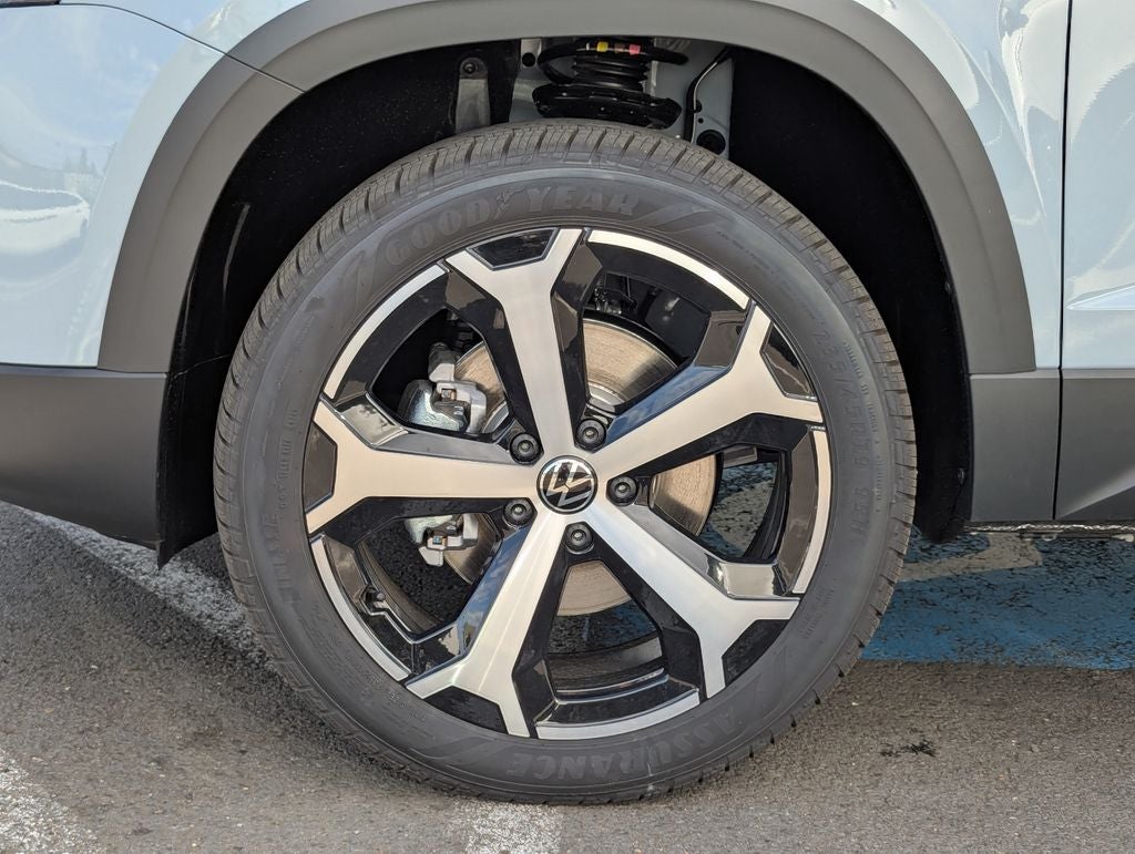 2026 Volkswagen Taos 1.5T SEL