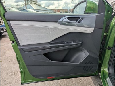 2026 Volkswagen Taos 1.5T SEL