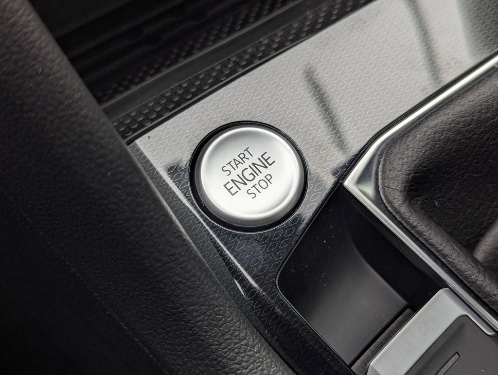 2026 Volkswagen Taos 1.5T SEL