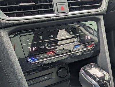 2026 Volkswagen Taos 1.5T SEL