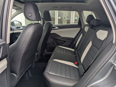 2026 Volkswagen Taos 1.5T SEL