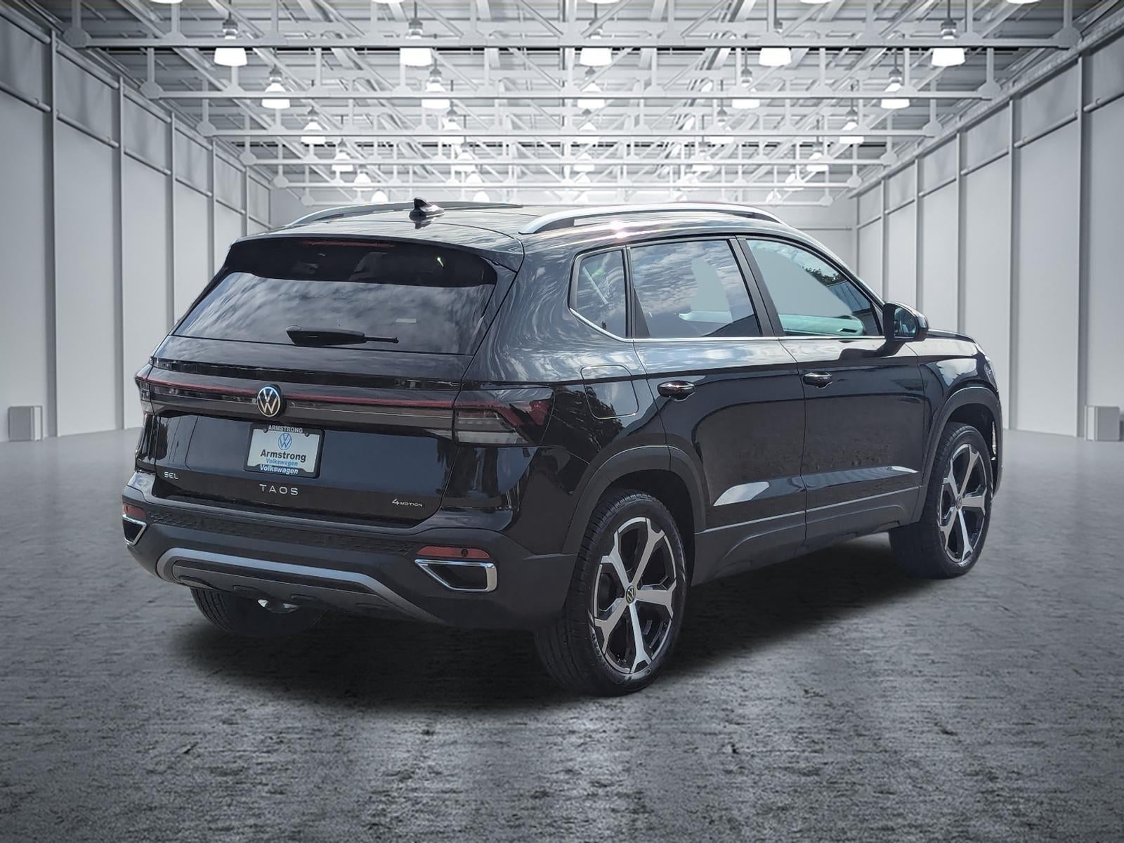 2025 Volkswagen Taos SEL 4MOTION