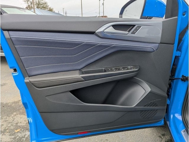 2026 Volkswagen Taos 1.5T SEL