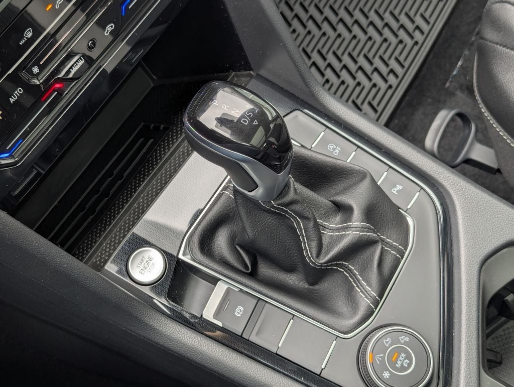 2026 Volkswagen Taos 1.5T SEL