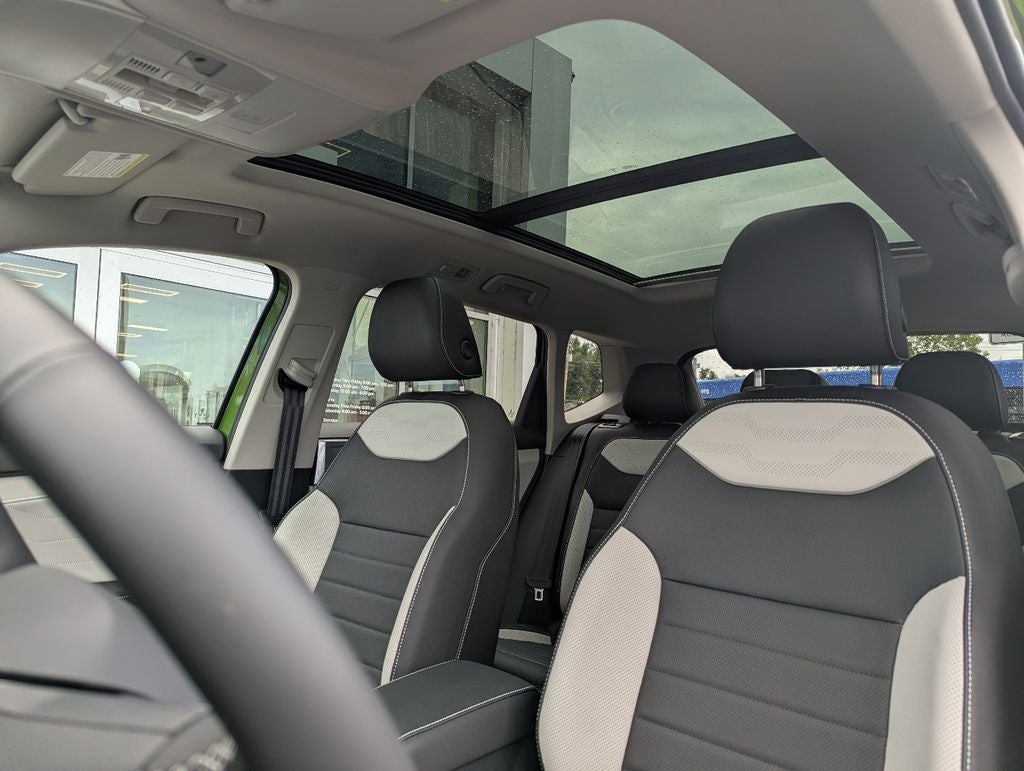 2026 Volkswagen Taos 1.5T SEL