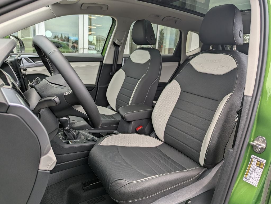 2026 Volkswagen Taos 1.5T SEL