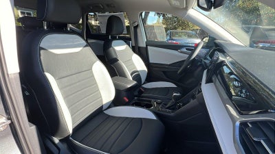 2027 Volkswagen Taos SEL