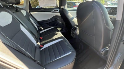 2027 Volkswagen Taos SEL