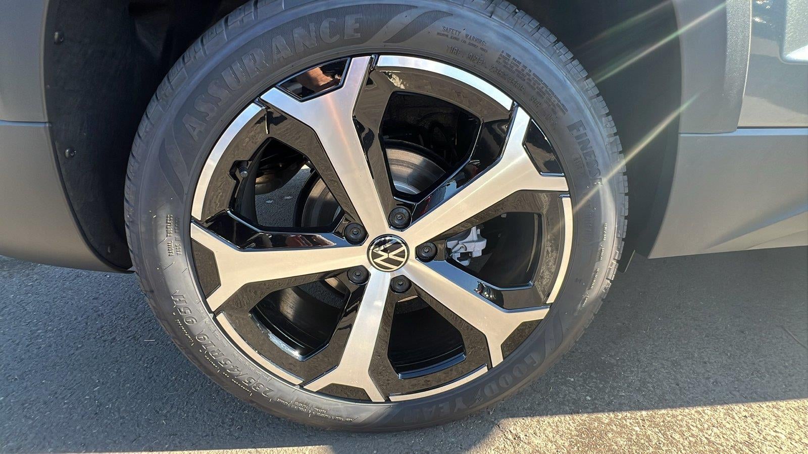 2027 Volkswagen Taos SEL