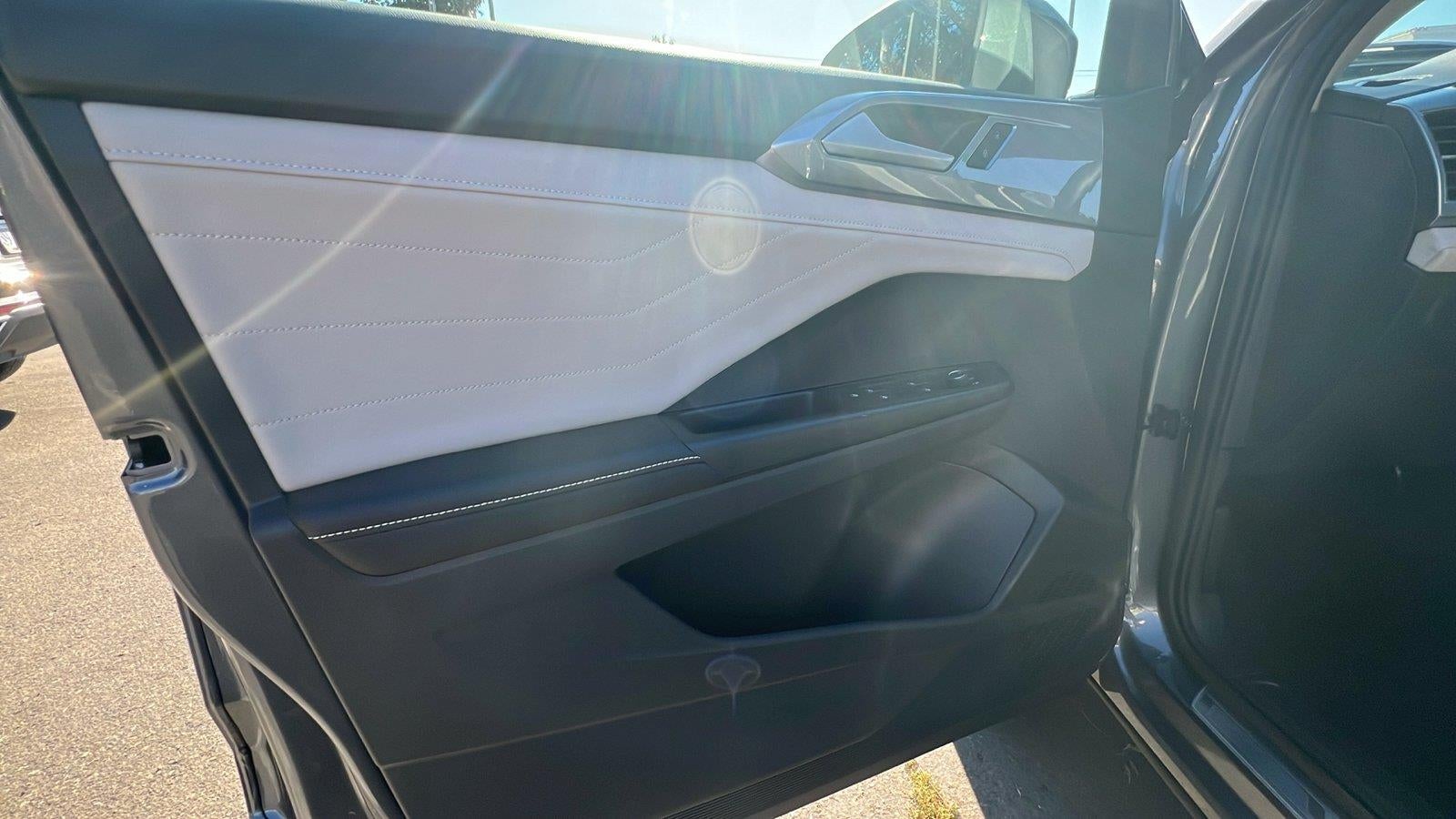 2027 Volkswagen Taos SEL