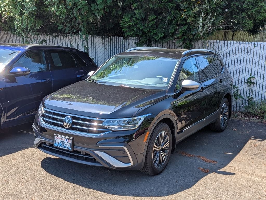2024 Volkswagen Tiguan 2.0T Wolfsburg Edition