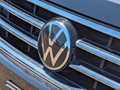 2024 Volkswagen Tiguan 2.0T Wolfsburg Edition
