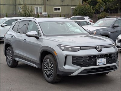 2025 Volkswagen Tiguan 2.0T S