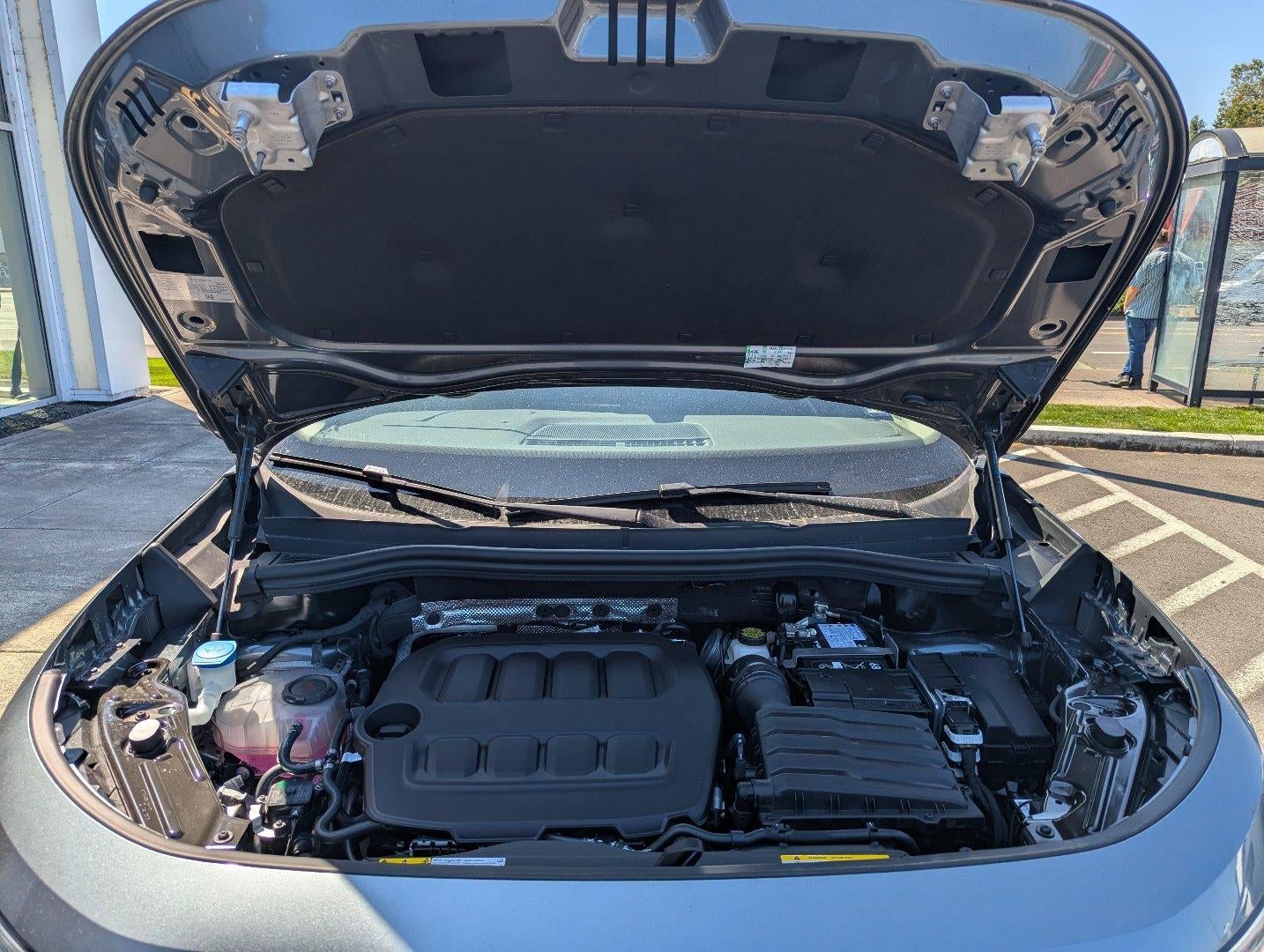 2026 Volkswagen Tiguan 2.0T SE