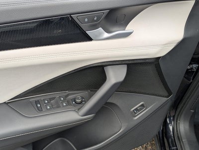 2025 Volkswagen Tiguan 2.0T SE FWD