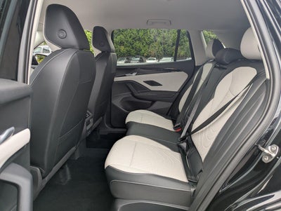 2025 Volkswagen Tiguan 2.0T SE FWD