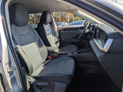 2025 Volkswagen Tiguan 2.0T SE FWD