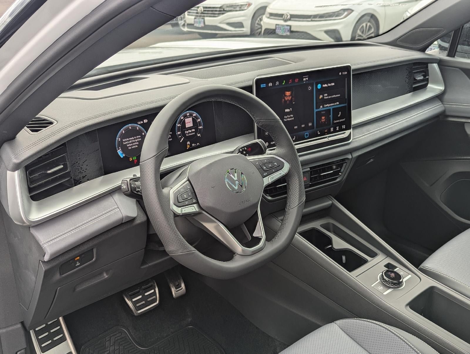 2026 Volkswagen Tiguan 2.0T SE R-Line Black