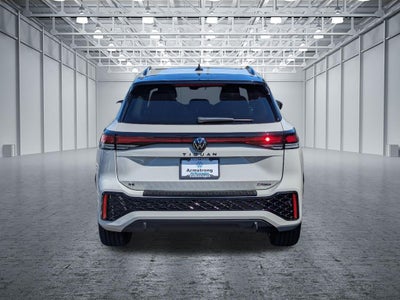 2026 Volkswagen Tiguan 2.0T SE R-Line Black