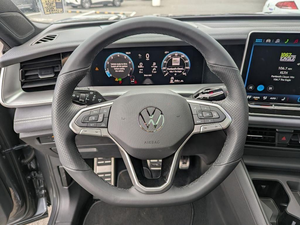2026 Volkswagen Tiguan 2.0T SE R-Line Black
