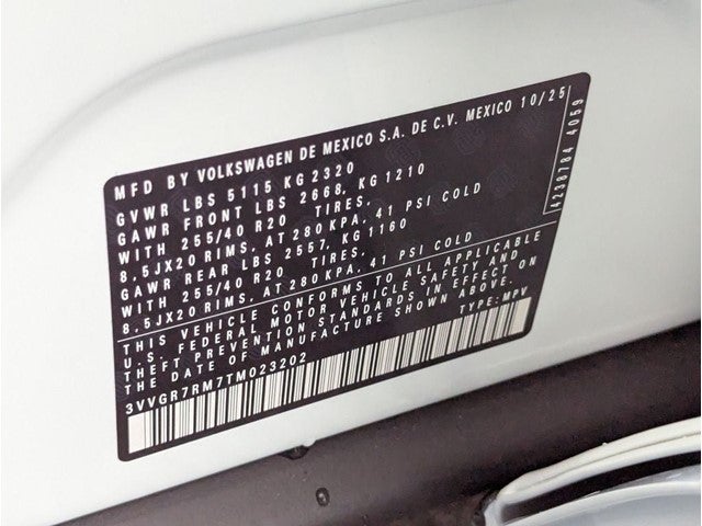 2026 Volkswagen Tiguan 2.0T SE R-Line Black