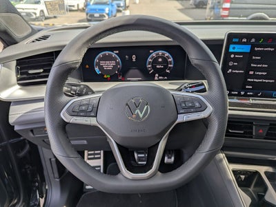 2026 Volkswagen Tiguan 2.0T SE R-Line Black