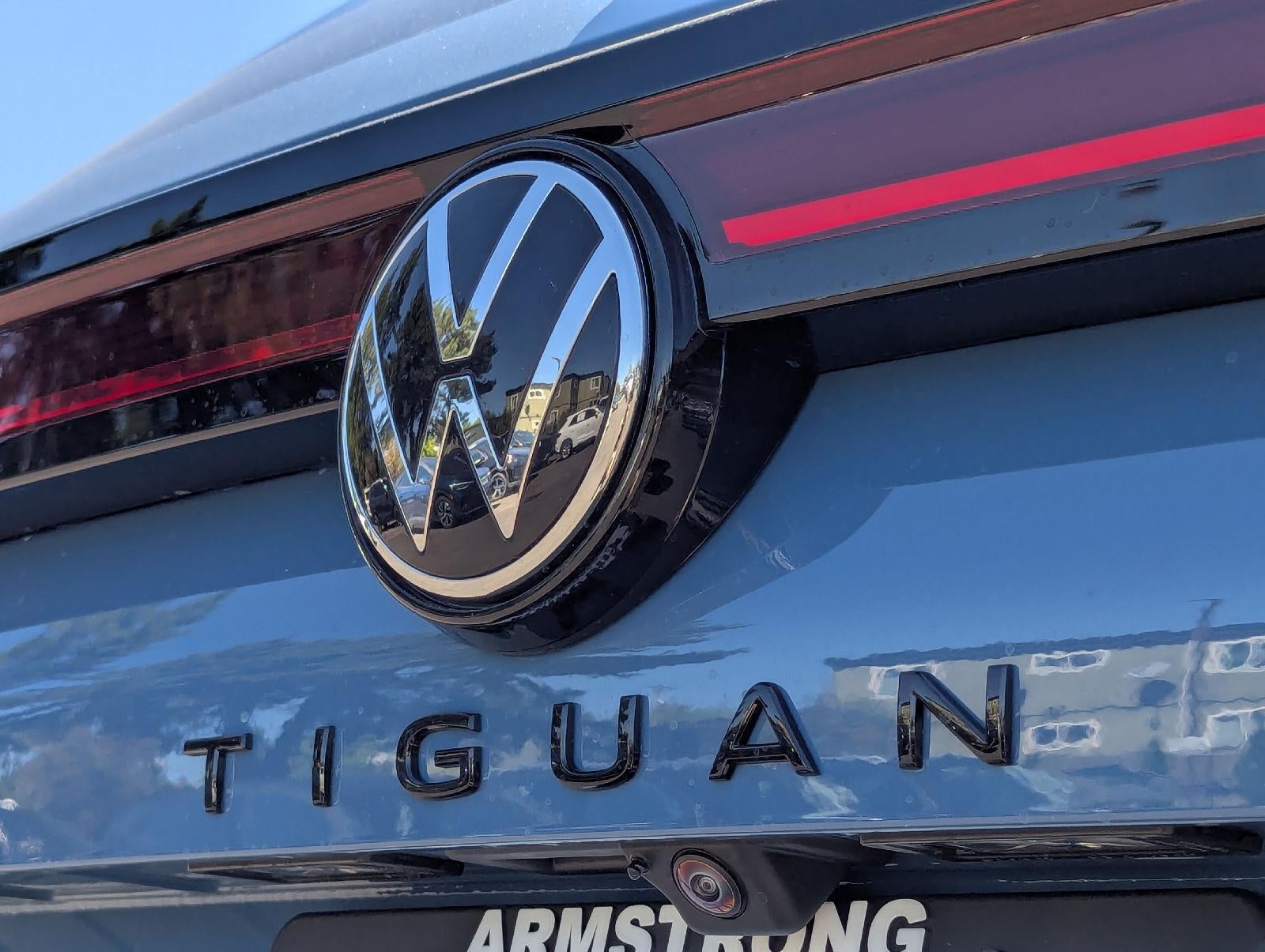 2026 Volkswagen Tiguan 2.0T SE R-Line Black