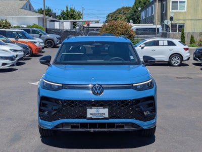 2026 Volkswagen Tiguan 2.0T SE R-Line Black