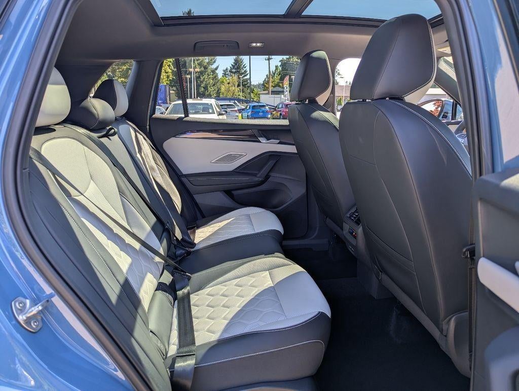 2025 Volkswagen Tiguan 2.0T SEL R-Line